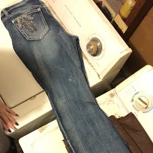 Love indigo jeans with rhinestones